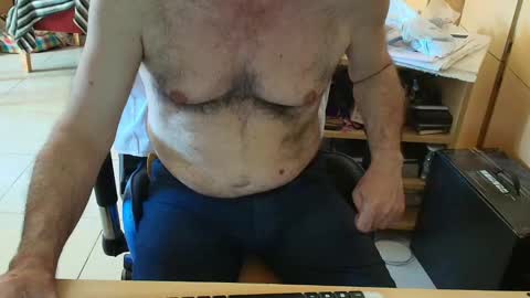 angelgarcia269 online show from 11.14.25