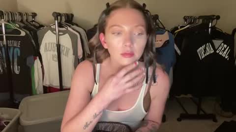 Snapshot of angelgrl444 chatting on 01.08.25 Princess Peach online show from 01.08.25