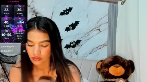 Snapshot of angeli_sexi chatting on 10.24.25 Carolina online show from 10.24.25