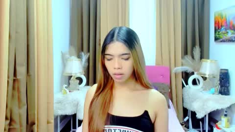 MISS PAU online show from 11.01.25