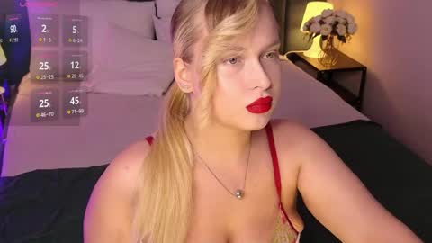 Snapshot of angelic_coy chatting on 05.24.26 Angelic beauty online show from 05.24.26