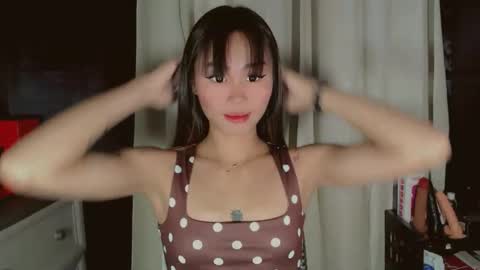 Snapshot of angelic_sex chatting on 02.19.26 Angelica online show from 02.19.26