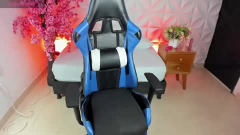 A N G E L I C A online show from 12.16.24