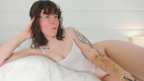 Angelic online show from 07.04.26