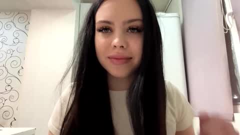 Alice online show from 12.21.25