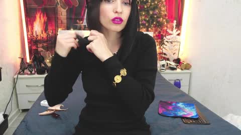 Angelika Rouge online show from 01.18.26