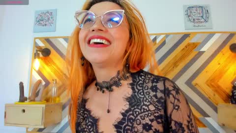 Snapshot of angelina_blanc chatting on 01.02.25 Angelina Blanc online show from 01.02.25