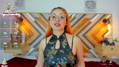 Snapshot of angelina_blanc chatting on 01.08.25 Angelina Blanc online show from 01.08.25