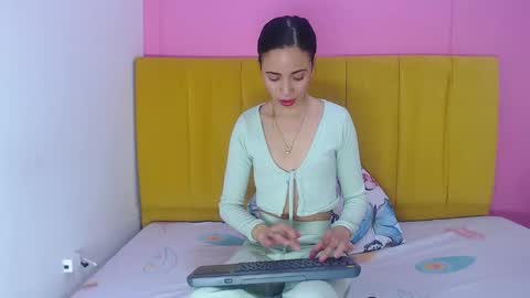 Angelina Brook online show from 12.08.24