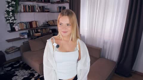 Alice WOW online show from 03.28.26
