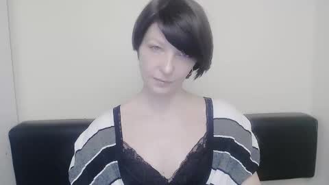 Angelina online show from 01.31.25