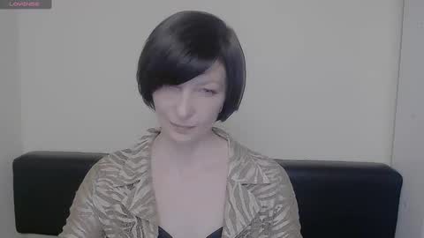 Angelina online show from 02.18.25