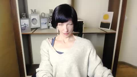 Angelina online show from 09.15.25