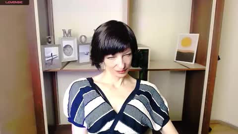 Angelina online show from 10.07.25