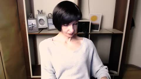 Angelina online show from 12.04.25