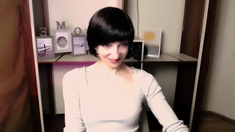 Angelina online show from 01.08.26