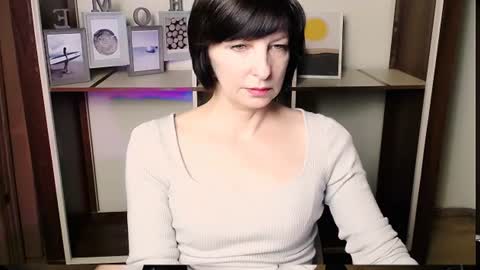 Snapshot of angelinalov_ chatting on 07.20.26 Angelina online show from 07.20.26