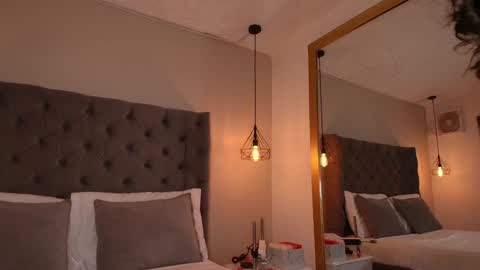 Snapshot of angelinarosss_ chatting on 01.12.25 online show from 01.12.25