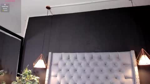 Snapshot of angeline_blake chatting on 10.21.25 Angeline online show from 10.21.25