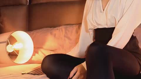 angelinepossy online show from 11.21.25