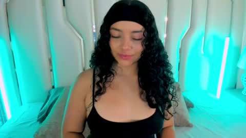 A F R O D I T A online show from 07.02.26