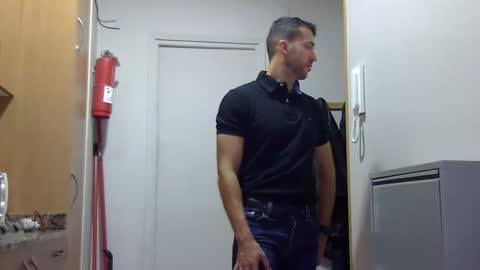 angell102890 online show from 09.12.25