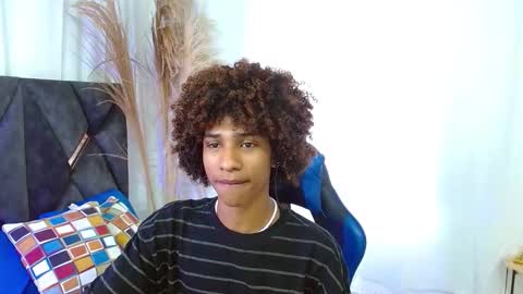 Angel online show from 11.11.25