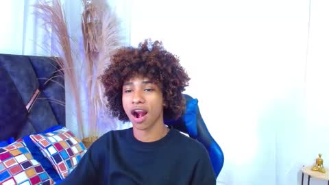 Angel online show from 11.24.25