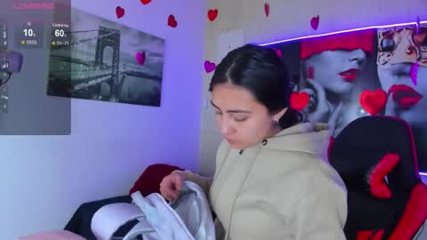 Snapshot of angell_cooper8 chatting on 02.25.26 Angell cooper8 online show from 02.25.26