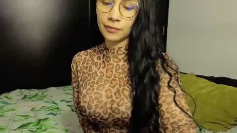  ANGELA ISABELLA  online show from 10.24.25