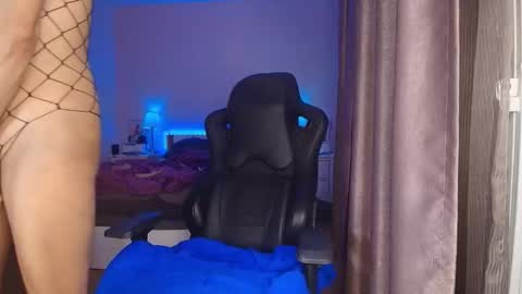 Snapshot of angellarcutie chatting on 02.07.26 Angie online show from 02.07.26