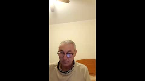 angellr5 online show from 12.22.25