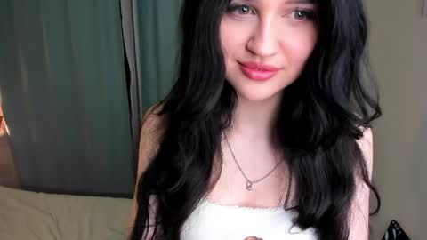 angellvee online show from 05.13.26