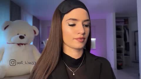 angelmi171 online show from 10.29.25