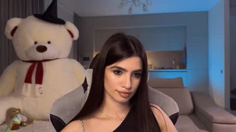 angelmi171 online show from 11.23.25