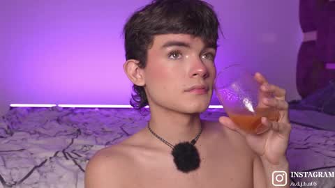 Angelo I work from home this is my room  online show from 11.29.25