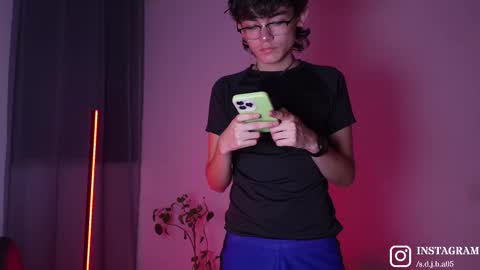 Angelo I work from home this is my room  online show from 02.05.26