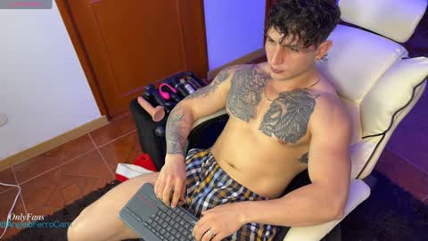 Angelo Ferro online show from 12.25.24