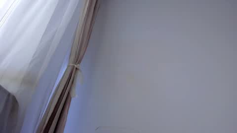 Raiss online show from 12.21.25