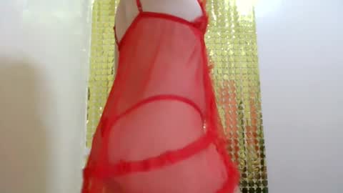 Snapshot of angelplay1090 chatting on 01.04.25 angelplay1090 online show from 01.04.25