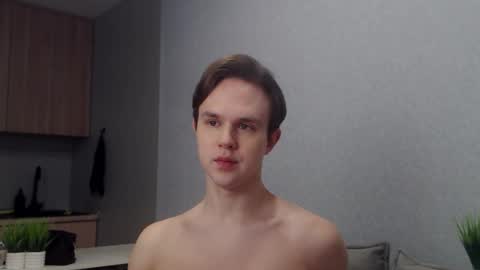 Angel online show from 03.26.26