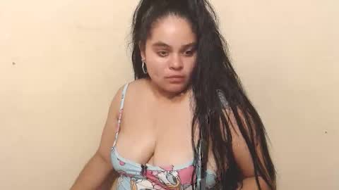 angelsexhotlatin online show from 12.15.25