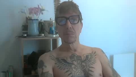 Snapshot of angelsound777 chatting on 11.06.25 angelsound777 online show from 11.06.25