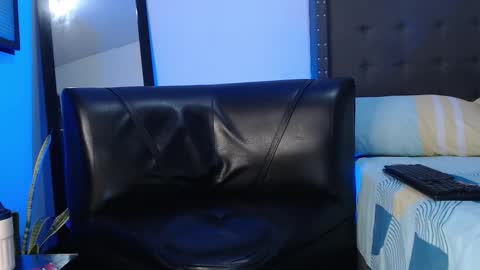 Angel Storm online show from 11.20.25