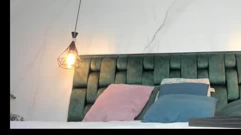 Snapshot of angelswets chatting on 01.24.25 ANGIE online show from 01.24.25