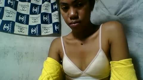Snapshot of angeltta69 chatting on 06.15.26 angeltta69 online show from 06.15.26
