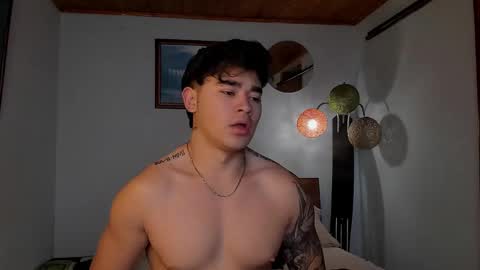 Snapshot of angelx_fox chatting on 01.29.25 Angel Fox online show from 01.29.25