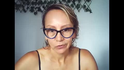 angelycute476334 online show from 01.26.25