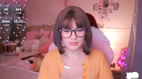 Snapshot of angelytaxx chatting on 01.14.25 Angel online show from 01.14.25