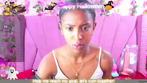 Snapshot of angeyapetite chatting on 10.29.25 Anyega online show from 10.29.25